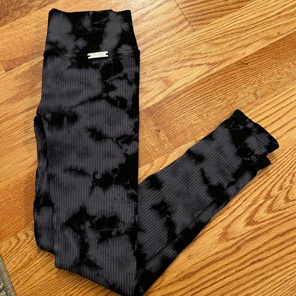 Bombshell Tie Dye Seamless Leggings